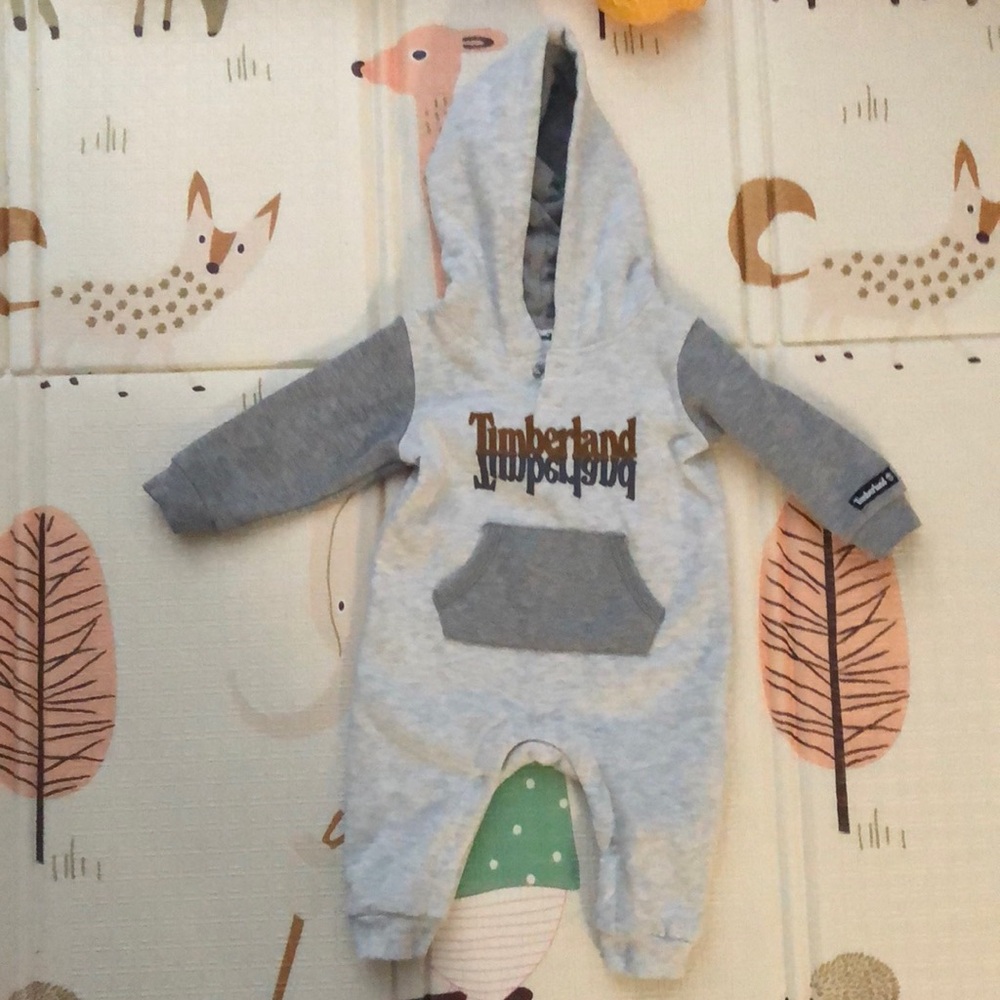Timberland onesie size 6-9 months. Worn once was to small for baby.